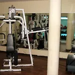 Tel Aviv North /Large Apartment W/ Pool,Spa&Gym
